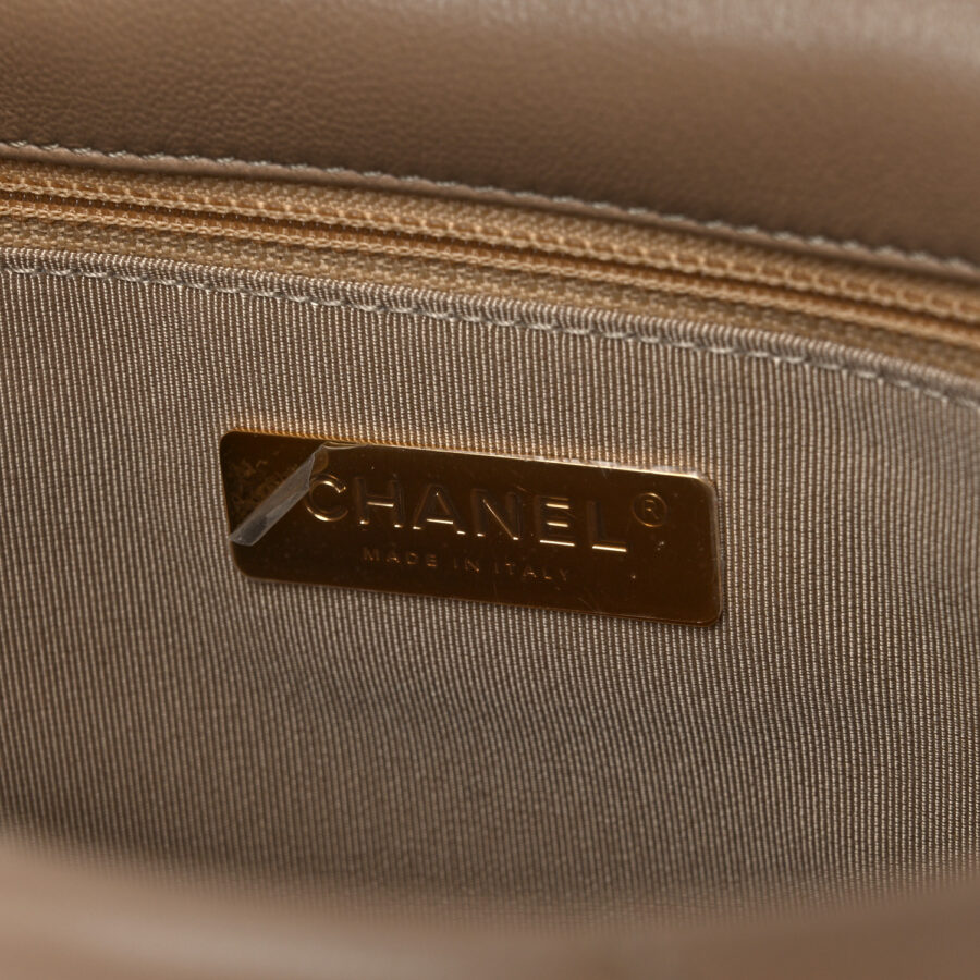 Lambskin Quilted Medium Chanel 19 Flap Dark Beige - Image 5