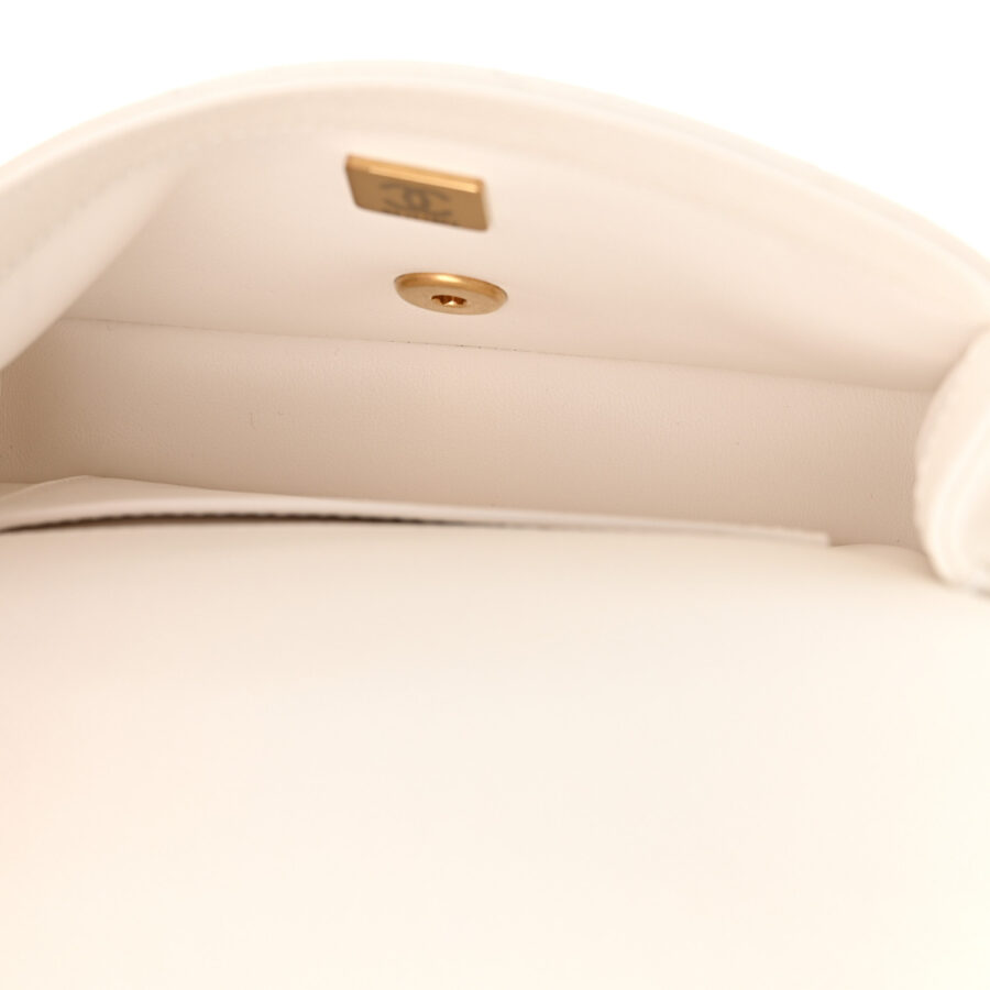 Caviar Quilted Mini Sweetheart Rectangular Flap White - Image 4