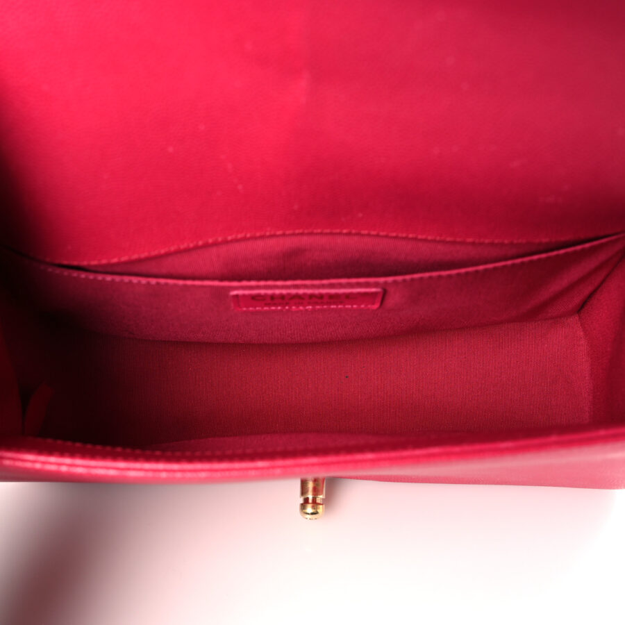 Caviar Quilted Medium Boy Flap Fuchsia - Image 4