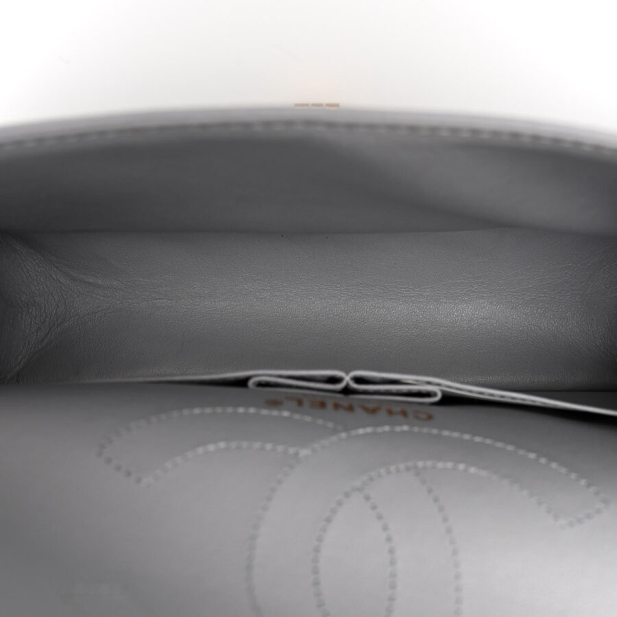 Aged Calfskin Quilted 2.55 Reissue 225 Flap Grey - Image 4