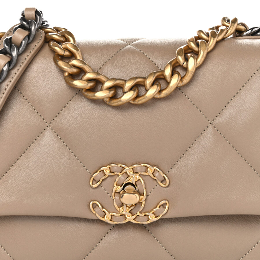 Lambskin Quilted Medium Chanel 19 Flap Dark Beige - Image 6