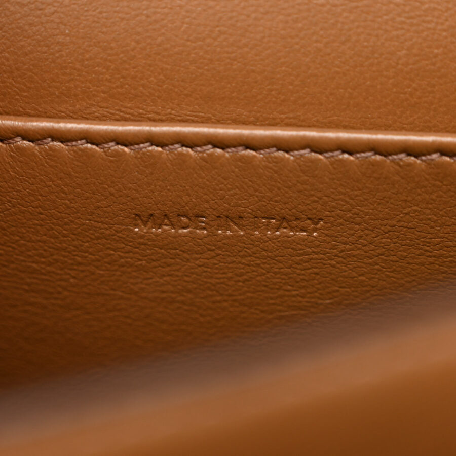 Box Calfskin Teen Classic Box Flap Bag Camel - Image 6