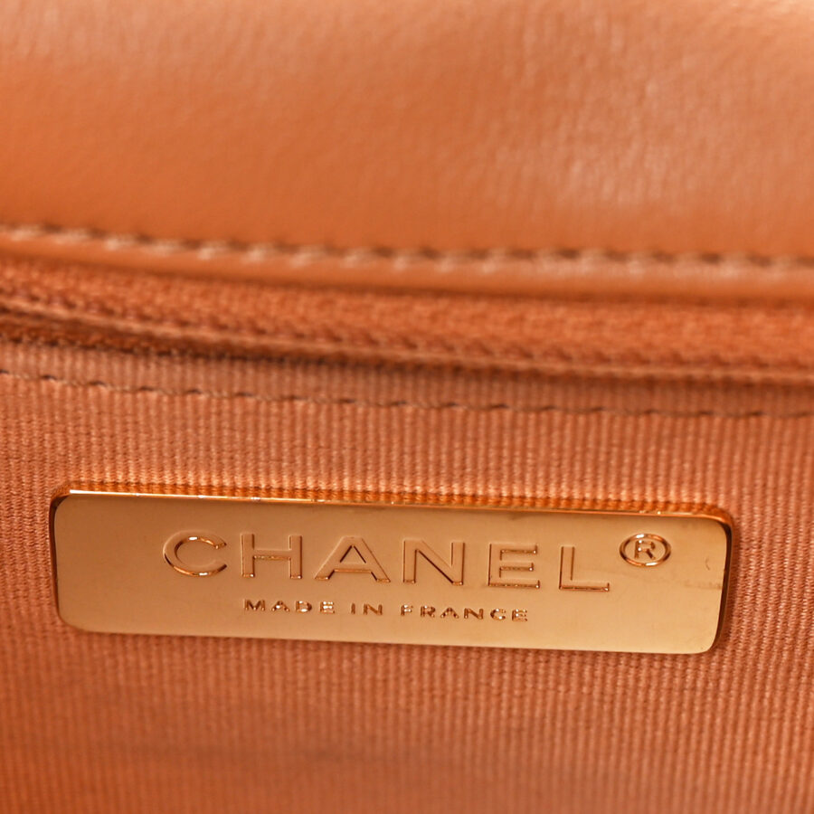 Lambskin Quilted Medium Chanel 19 Flap Brown - Image 5