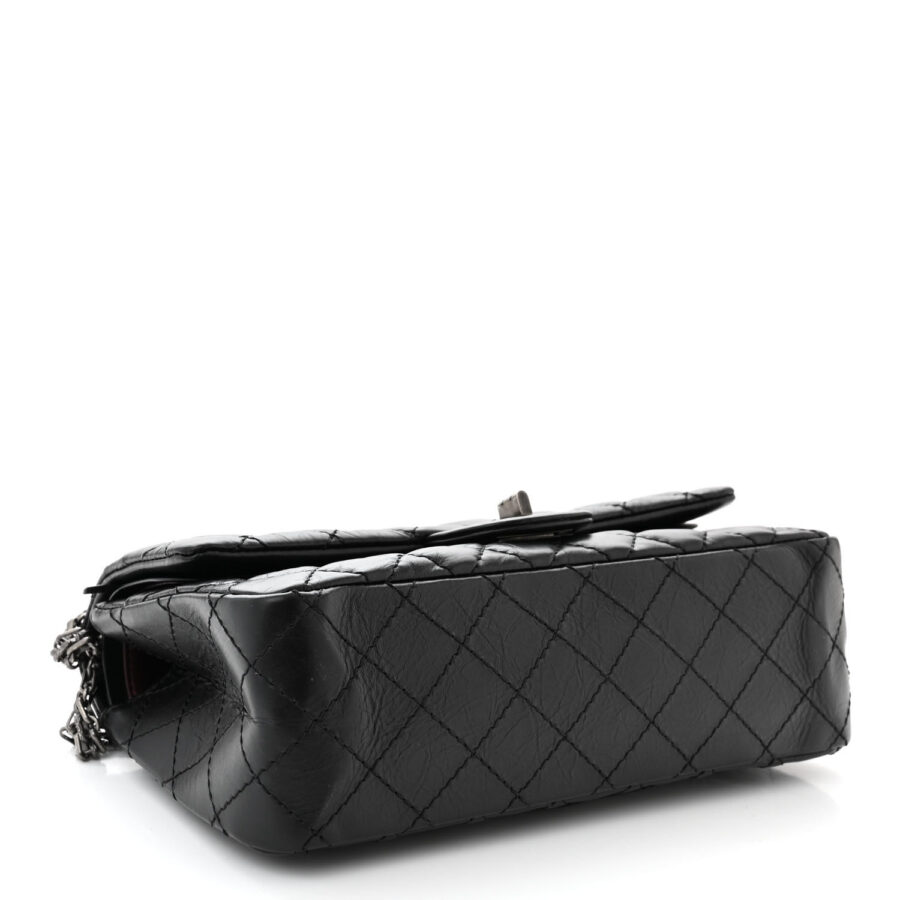 Aged Calfskin Quilted 2.55 Reissue 225 Flap Black - Image 3